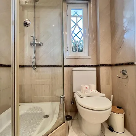 Deluxe With Pool By Homing Villa *
