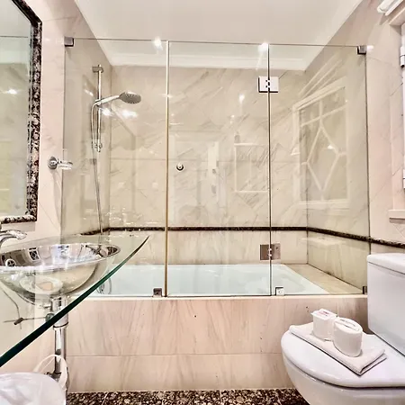 Deluxe With Pool By Homing *