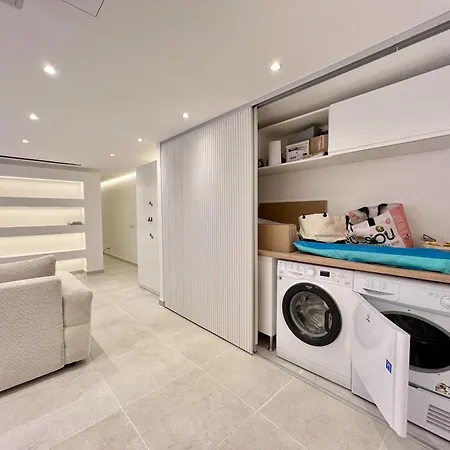 Deluxe With Pool By Homing Villa *