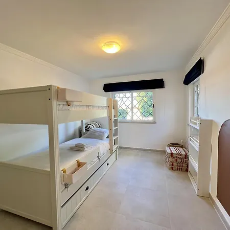 Deluxe With Pool By Homing